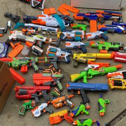 Nerf Guns 