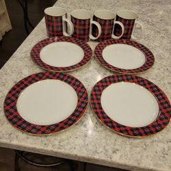 Vintage Lillian Vernon Mug and Saucer  Christmas Plaid Set