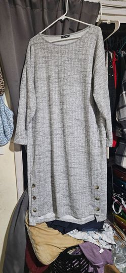 Gray Textured Long Sleeve Midi Dress