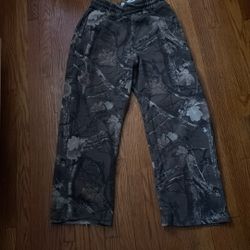 Hollister Sweats Camo 