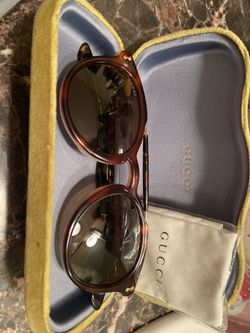 Gucci sun glasses