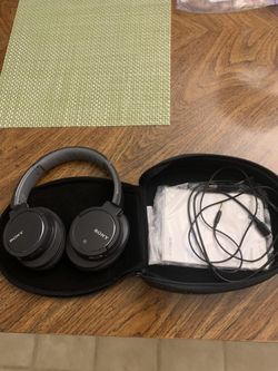 Sony MDR-ZX770DC Headphones- Black