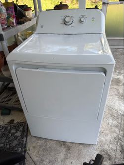 Dryer. Great model. Needs Start button