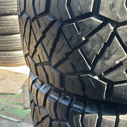 Set Of 35x12.50R18LT NITTO Ridgegrappler All Terrain Tires 