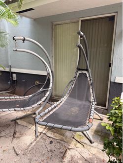 Hanging Lounge Chairs