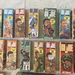 Collector seeking vintage old GI Joe toys dolls and action figures accessories 1960s 70s 80s g.i. Joes toy figure doll collector 