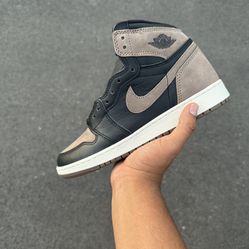 Jordan 1 “Palomino”