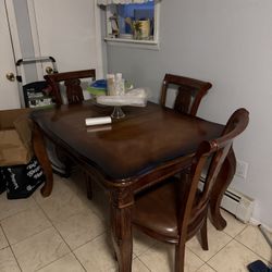 Dinning Room Table