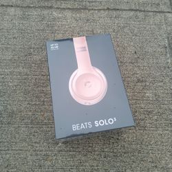 Beats® Solo 3 Wireless Headphones Rose Gold Brand New