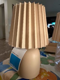 Room Essentials Table Lamp