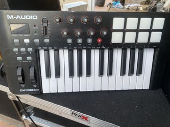 M-AUDIO MIDI Keyboard 