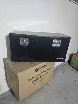 NEW UNDER TRUCK TOOL BOX ALUMINUM DIAMOND, INCLUDING SET KEY, COLOR BLACK, DOUBLE LOCK 36X18X17" I HAVE THE BRACKETS,EXTRA PRICE FOR ANY QUESTION TEXT