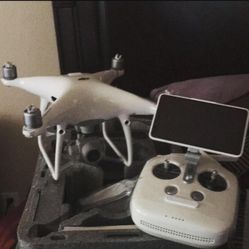 DJI Phantom 4 Pro + 
