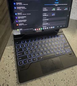 Samsung tablet s8+ with magnetic keyboard case