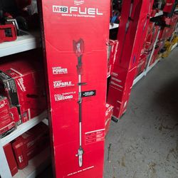 MILWUAKEE M18 FUEL BRUHLESS POLE SAW TOOL ONLY NEW