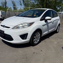 2013 Ford Fiesta