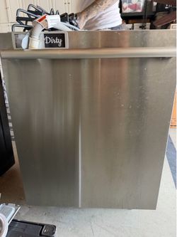 GE Stainless Steel Kitchen Appliance Set