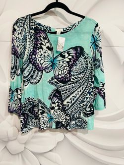 CHICO’S butterfly print 3/4 sleeve top