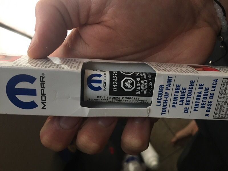 DODGE BLACK TOUCH UP PAINT-- PX8/P13. For mopar black paint touch-up