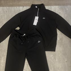 Mens Black alo tracksuit Size L