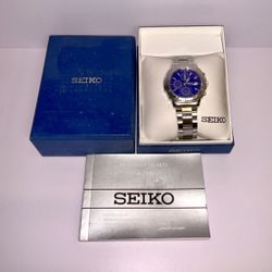 Seiko Chronograph 50m 7T92-0CA0 Blue Dial 39.5mm Quartz Mens Watch NOS!