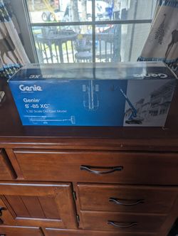 Genie S-85 XC Die Cast 