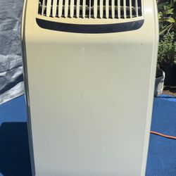 Royal Sovereign Portable Air Conditioner-ARP-1000ES No Attachments, No Remote.