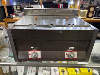 Dual-tank deep fryer