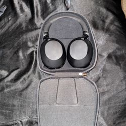 Sony WH1000XM5 