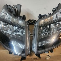 2014 - 2022 Ram Promaster Headlights 