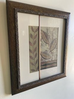 Gold frame-glass enclosed w leafs picture