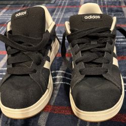Black Big Kid Adidas Sneakers 