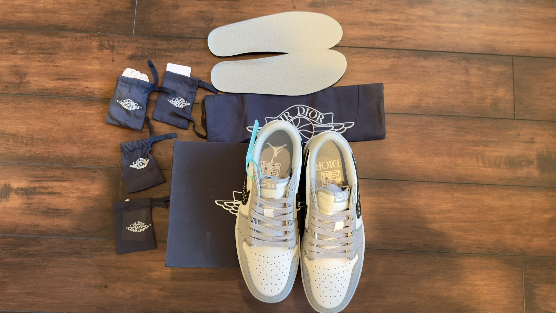 Jordan 1 Dior low size 11 DS 1.1 Quality