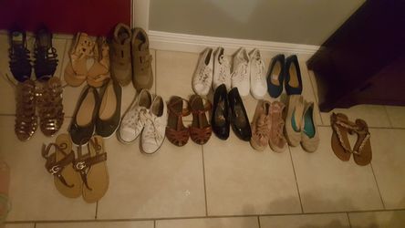 LOT of women's shoes size 7-8
