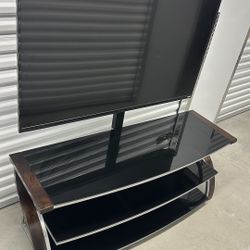 Vizio TV + Modern Glass TV Stand with Mount – Full Setup!