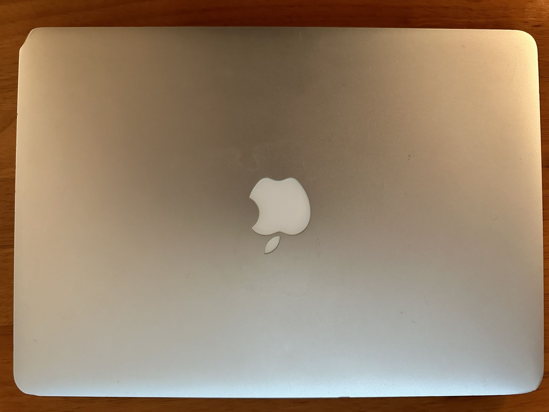 Apple Laptop