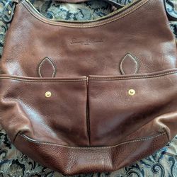 Dooney & Bourke Medium Bag