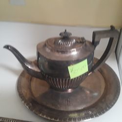 Tea Pot And Plater