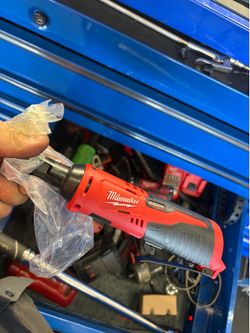Milwaukee m12 3/8 ratchet