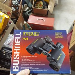 Bushnell Powervuew 7x35 Binoculars New