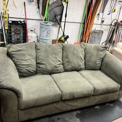 ‼️FREE DELIVERY‼️ Forest Green Couch