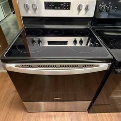 Like New Whirlpool 5 Burner Electric Range