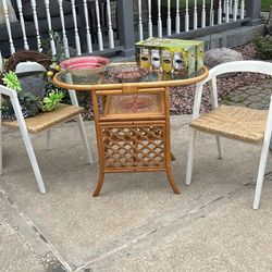 Vintage Rattan And Wicker Table And Chairs , Will Sell Separately,,, See Description Below 