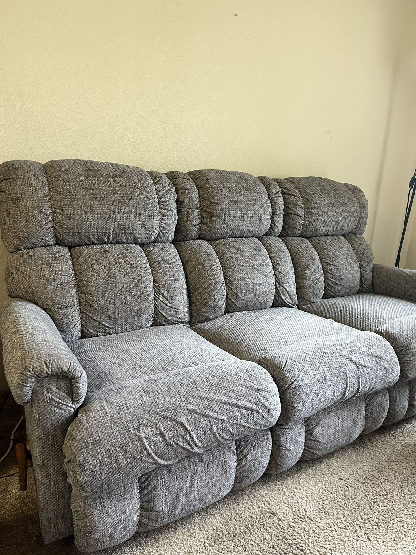 La Z boy Double Recliner Couch 