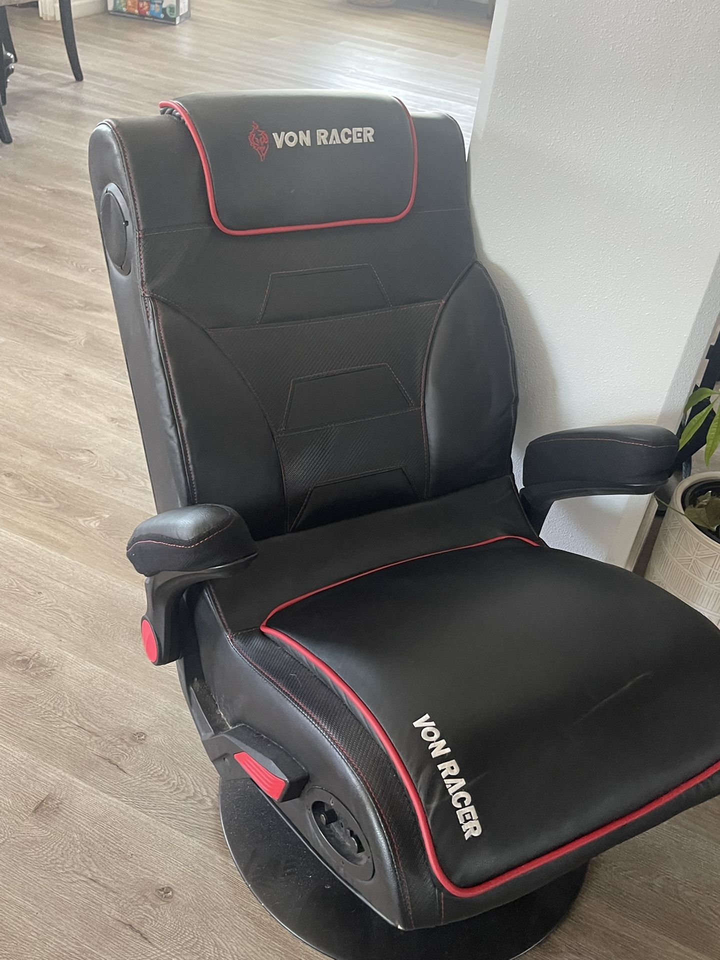 Von Racer Gaming Chair