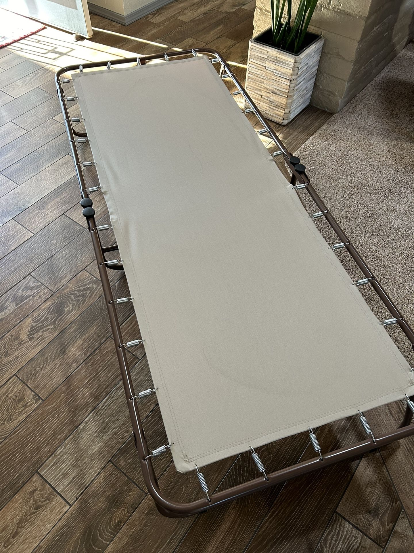 Rollaway Bed