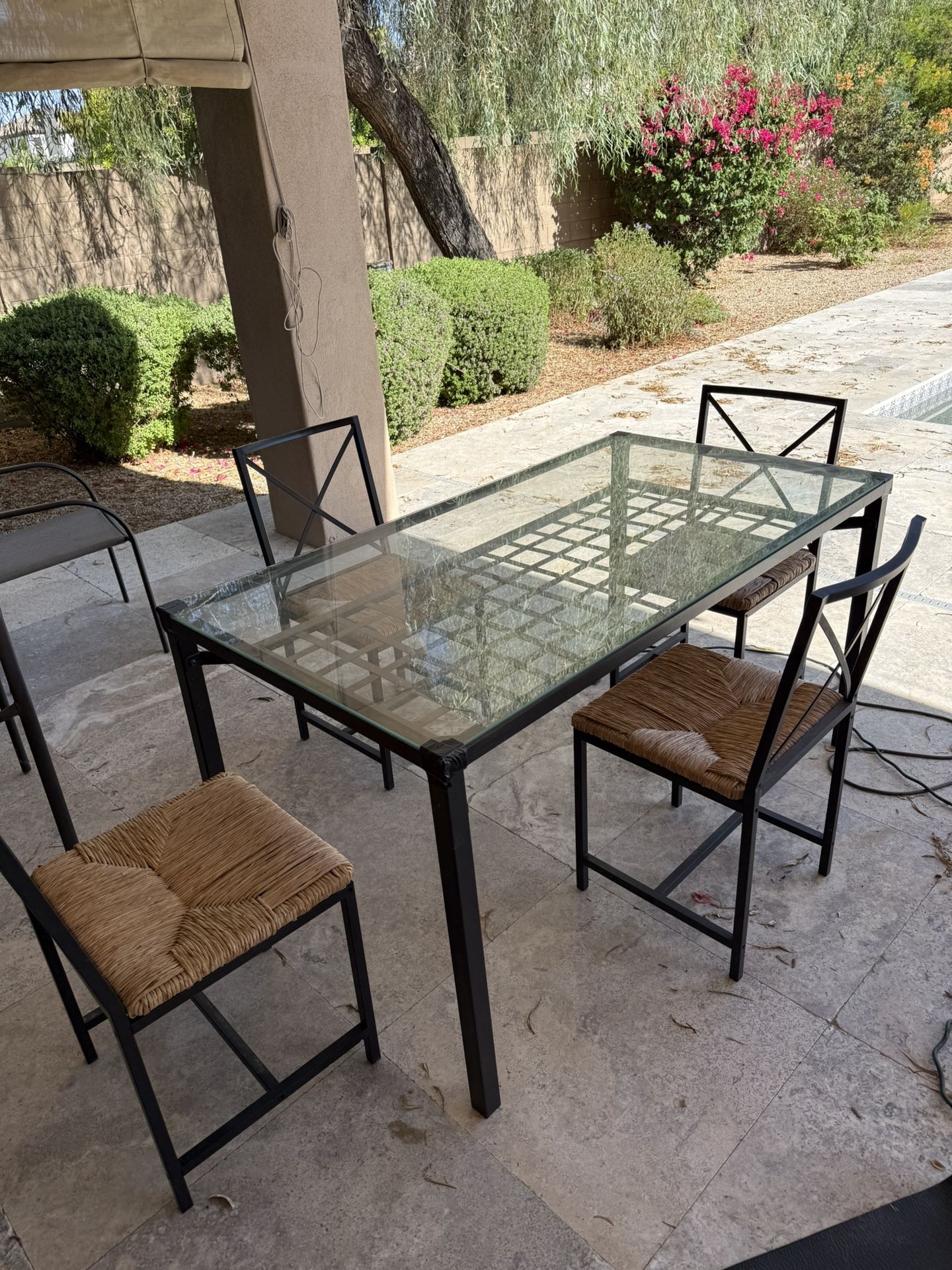 Dinning Table Set / Outdoor Table Set