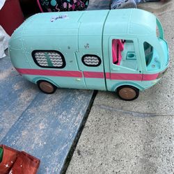 LoL Surprise Camper Bus 