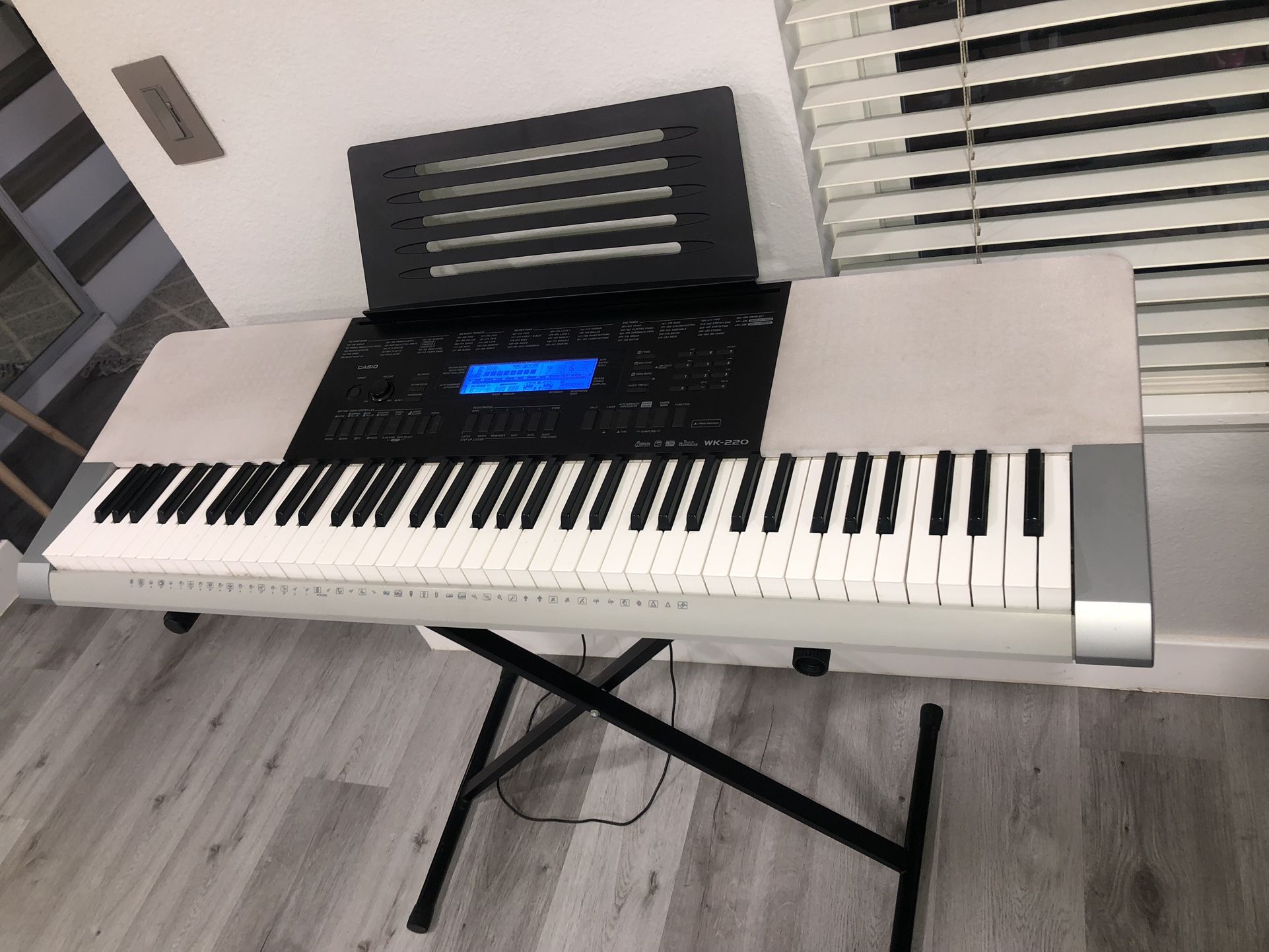 Casio wk top 220 price