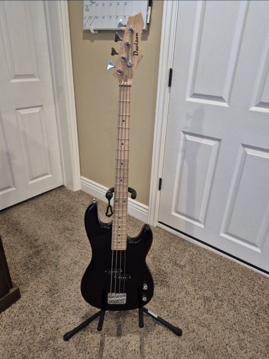 Black Bass Guitar